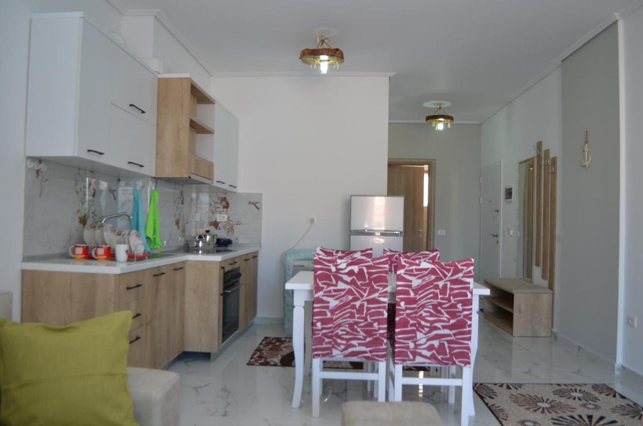 Akil Apartments ساراندا المظهر الخارجي الصورة