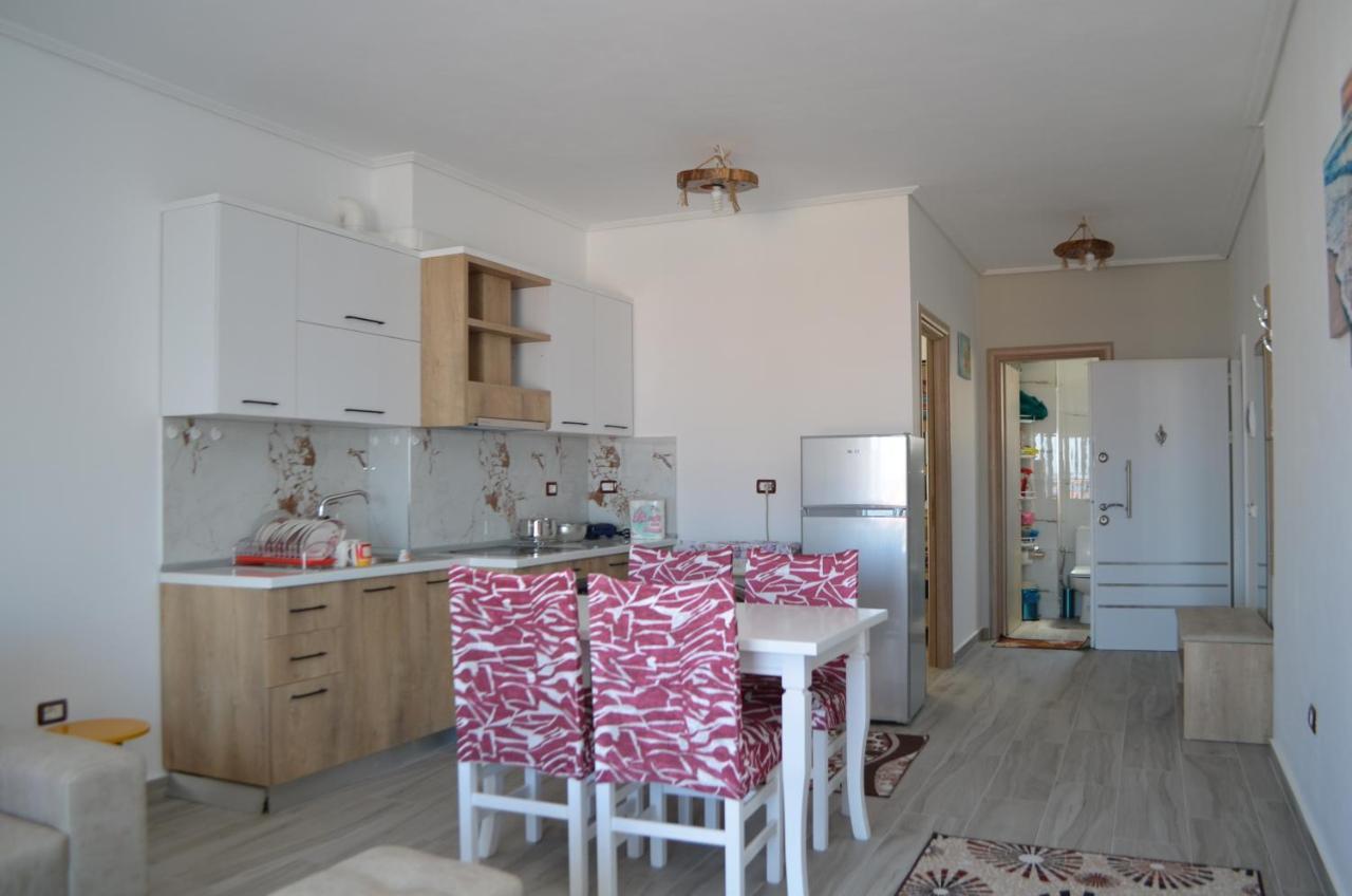 Akil Apartments ساراندا المظهر الخارجي الصورة