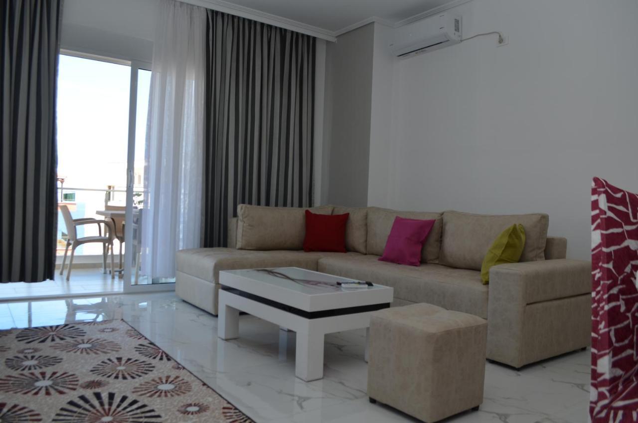 Akil Apartments ساراندا المظهر الخارجي الصورة