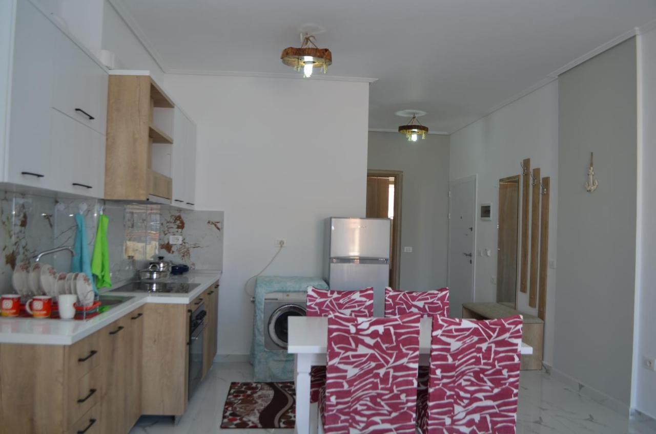 Akil Apartments ساراندا المظهر الخارجي الصورة
